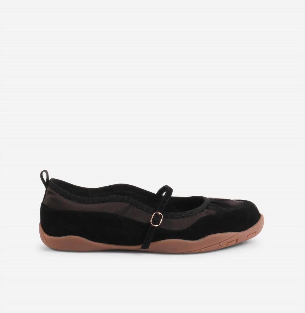 NEW INTENTIONALLY BLANK women's pulse suede flats in black